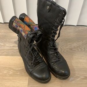 Steve madden lace up combat boots